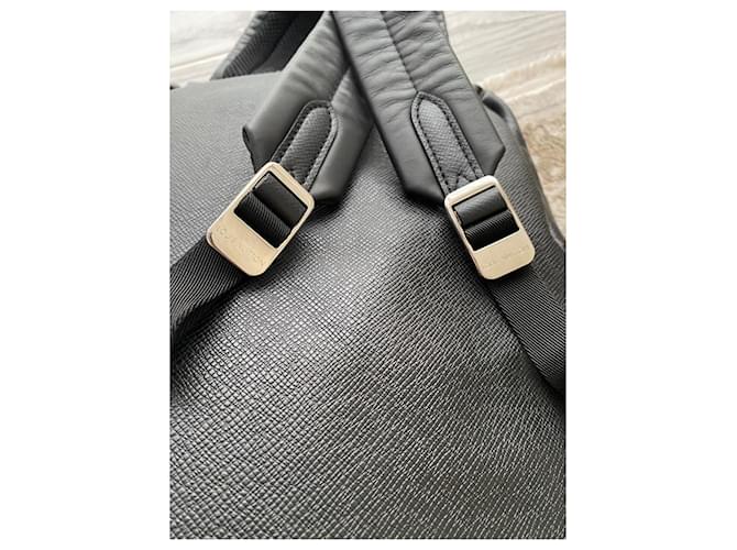 Louis Vuitton Zaino Monogram Eclipse Nero - vista 9