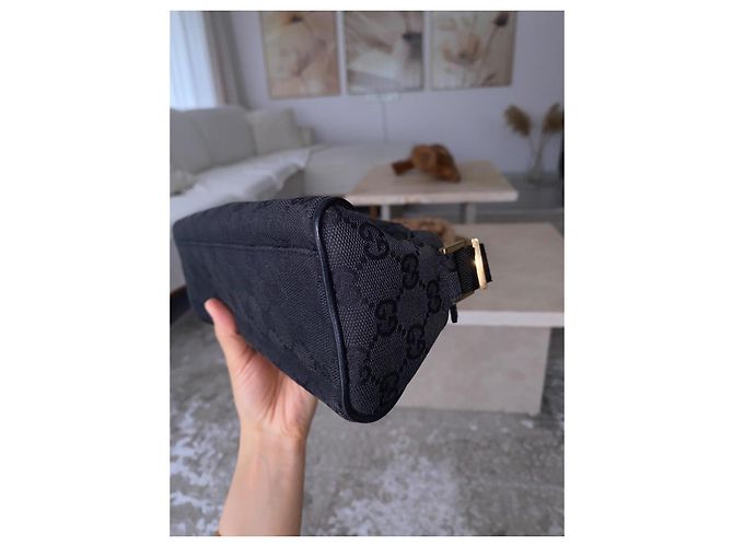 Borsa a tracolla Gucci GG Supreme in tela monogramma nero - vista 10