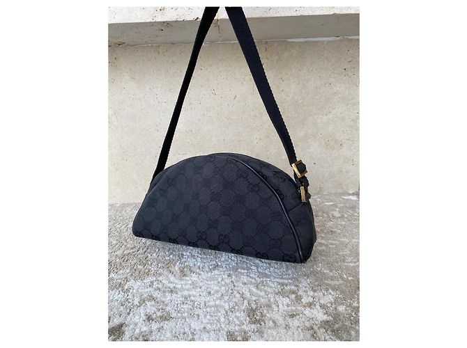 Borsa a tracolla Gucci GG Supreme in tela monogramma nero - vista 4