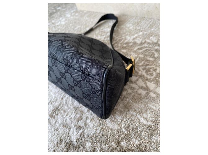 Borsa a tracolla Gucci GG Supreme in tela monogramma nero - vista 8