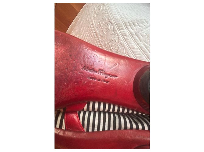 Salvatore Ferragamo Bailarinas a Rayas Negro Blanco Roja - vista 6