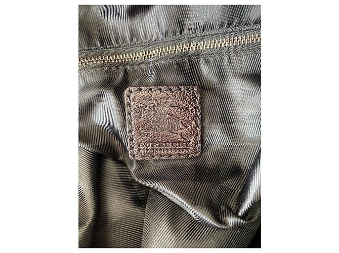 Burberry Handtasche aus schwarzem Leder mit Kette - Ansicht 17