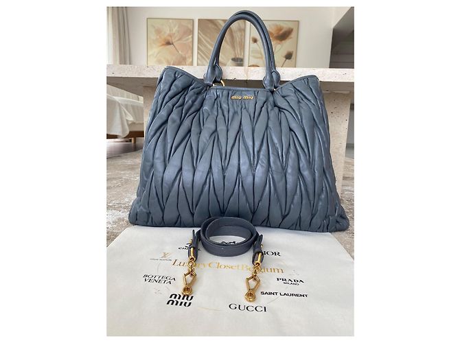 Miu Miu Borsa Matelassé in pelle grigia Grigio - vista 3