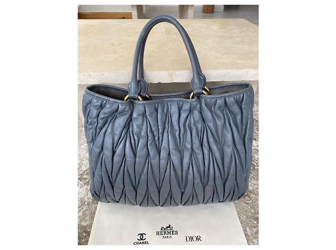 Miu Miu Borsa Matelassé in pelle grigia Grigio - vista 6