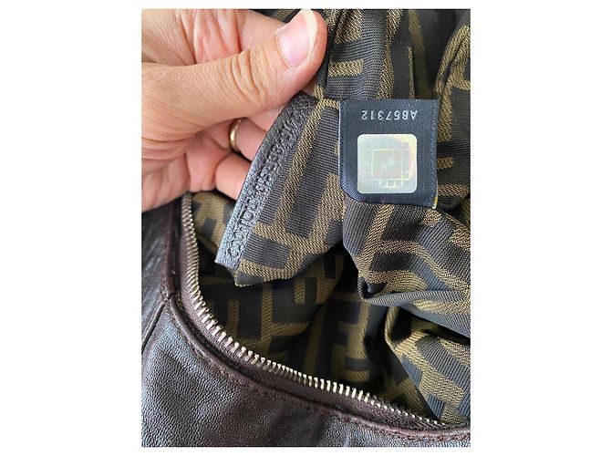 Fendi Borsa Hobo in Pelle Marrone - vista 16