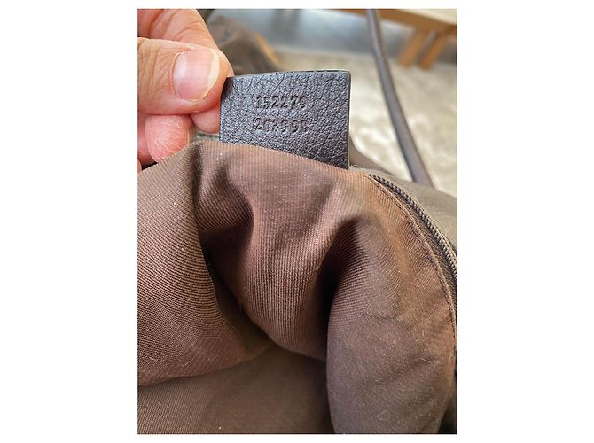 Borsa tote Gucci GG Supreme in tela marrone - vista 17