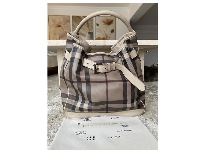 Burberry Haymarket Check - Borsa a secchiello in tela rivestita e pelle - vista 2