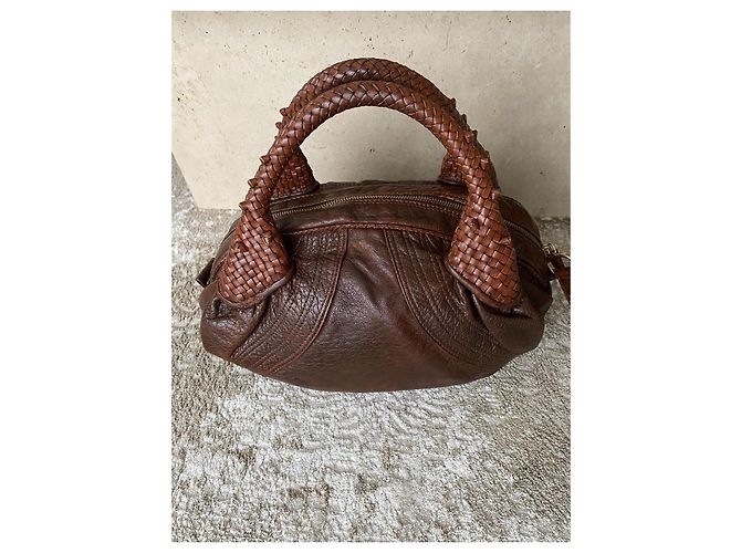 Borsa Fendi in pelle marrone con manici intrecciati - vista 3