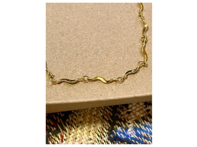 Autre Marque Collana a maglie ondulate color oro in acciaio D'oro - vista 9