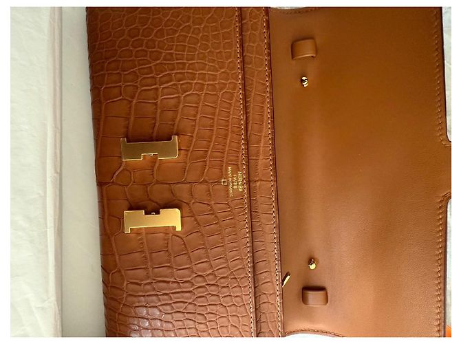 Hermès Constance Cartera Piel Cocodrilo Gold Castaño - vista 4