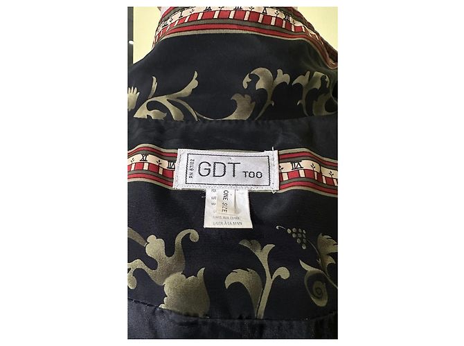 Autre Marque Chaqueta GDT TOO Estampado Celestial Negro Blanco Roja Dorado - vista 4