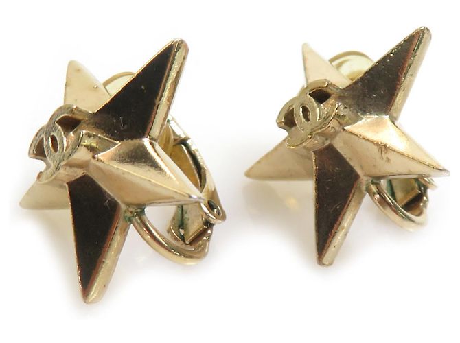 Chanel Gold Metal Stud Ohrringe Golden - Ansicht 3