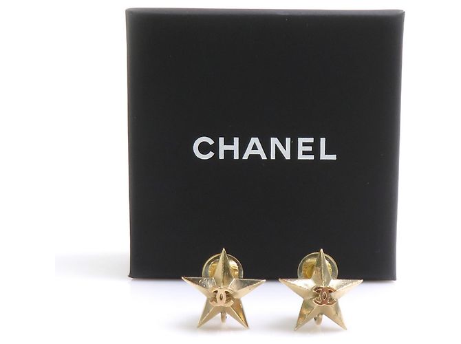 Chanel Gold Metal Stud Ohrringe Golden - Ansicht 8