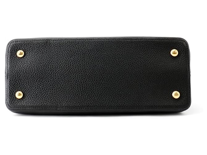 Borsa Louis Vuitton Capucines MM Nero - vista 3