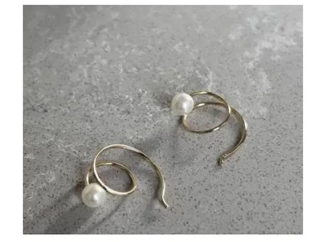 Autre Marque Zoe Chicco Orecchini Swirl in oro 14k e perle D'oro - vista 2