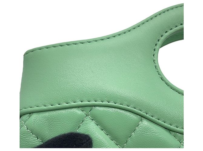 Borsa a tracolla Chanel Matelassé Small Chain Verde chiaro - vista 11