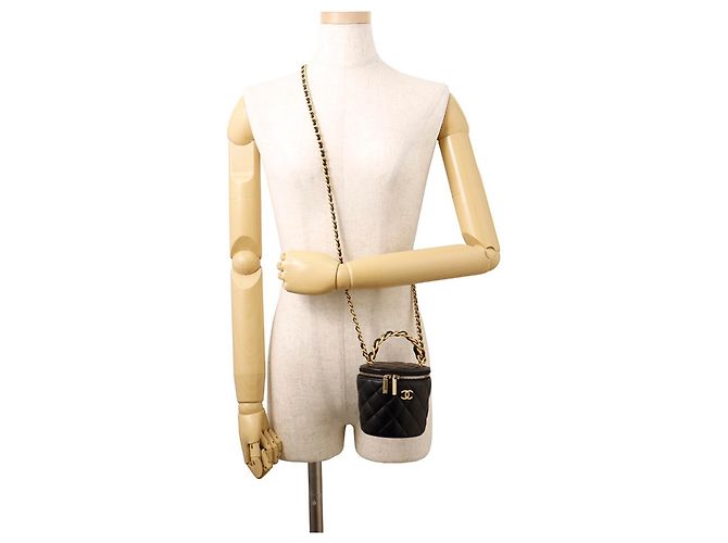 Borsa a tracolla Chanel Matelassé in agnello Nero - vista 4