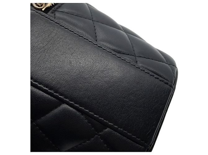 Borsa a tracolla Chanel Matelassé in agnello Nero - vista 6