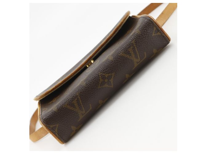 Pochette Florentine Louis Vuitton Cintura Castaño - vista 13