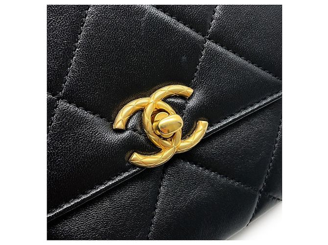 Timeless Borsa a Spalla Chanel Matelassé Mini Flap Nero - vista 10