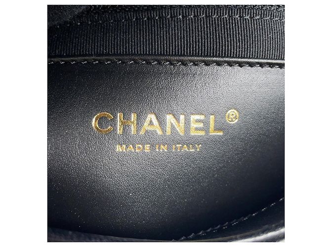 Timeless Borsa a Spalla Chanel Matelassé Mini Flap Nero - vista 11