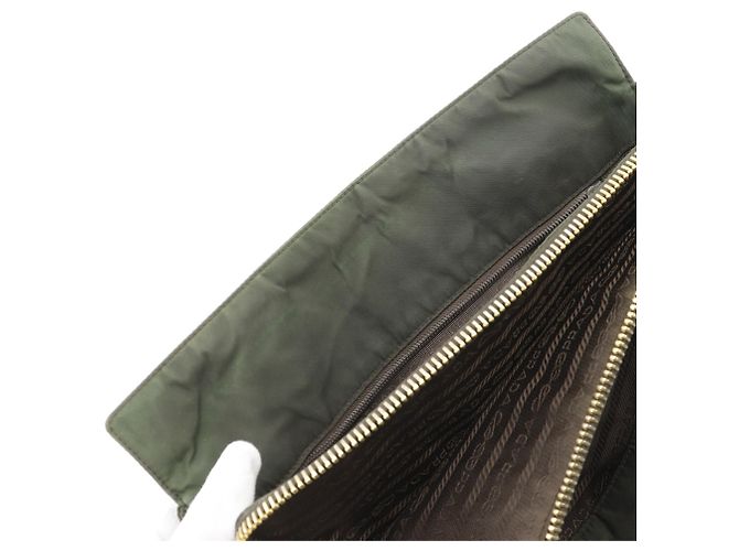 Borsa tote Prada in nylon kaki Cachi - vista 8