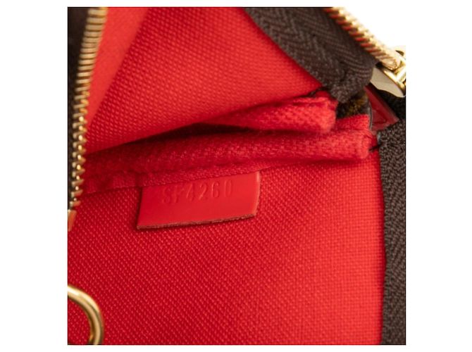 Louis Vuitton Mini Pochette Accessori Vivienne Monogram Marrone Natale - vista 5