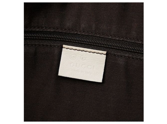 Gucci Guccissima GG Charm Dome Satchel in Weiß, Größe Medium - Ansicht 5