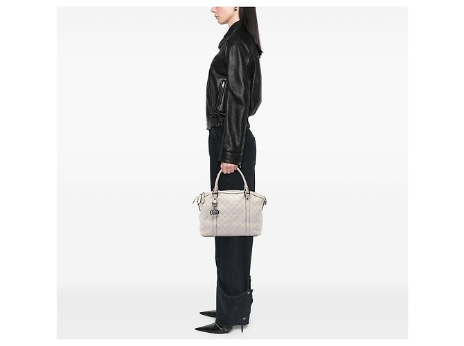 Gucci Guccissima GG Charm Dome Satchel in Weiß, Größe Medium - Ansicht 6