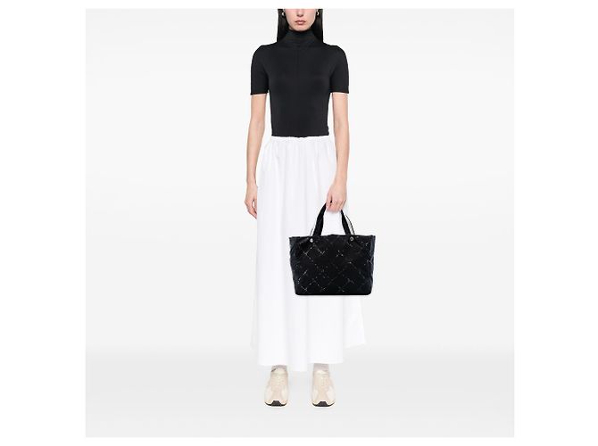 Tote in nylon Chanel Black Old Travel Line Nero - vista 5