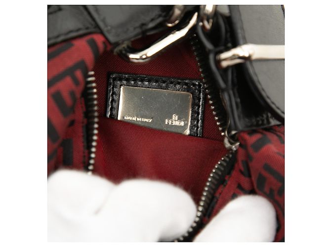 Fendi Red Zucchino Canvas Oyster Hobo Rosso - vista 5