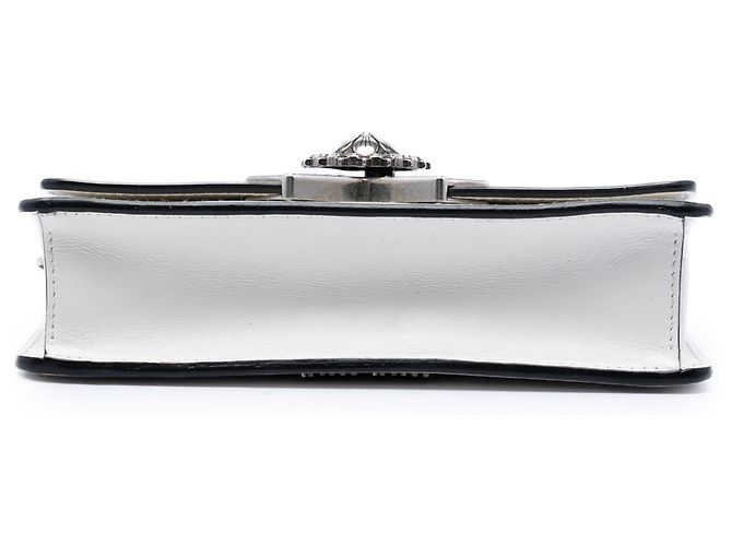 Bolsa transversal Miu Miu em couro liso branco com detalhes de estrela de cristal - vista 3