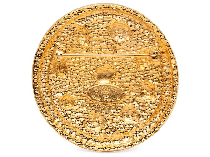 Spilla Chanel Gold CC con medaglione a spirale placcato oro D'oro - vista 2