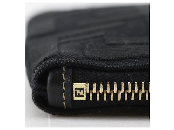 Fendi Medium Flat Pouch Black - view 7