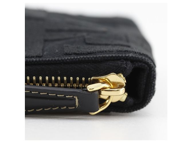 Fendi Medium Flat Pouch Black - view 8