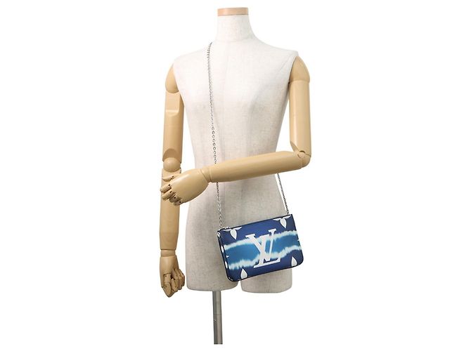 Borsa Louis Vuitton LV Escale Pochette Double Zip Blu - vista 4