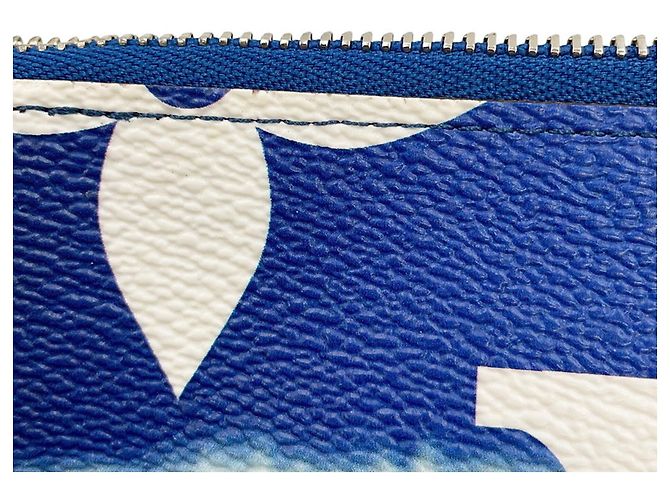 Borsa Louis Vuitton LV Escale Pochette Double Zip Blu - vista 9