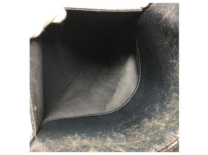 Borsa Louis Vuitton Taiga Sasha Blu navy - vista 16