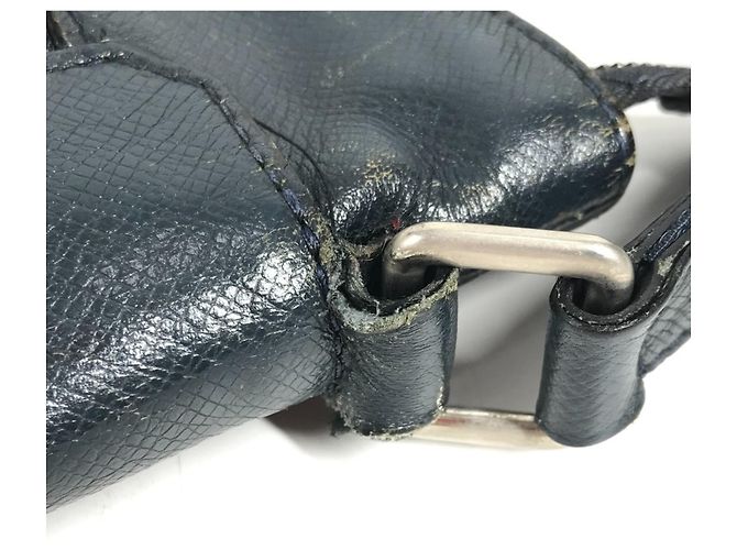Borsa Louis Vuitton Taiga Sasha Blu navy - vista 9