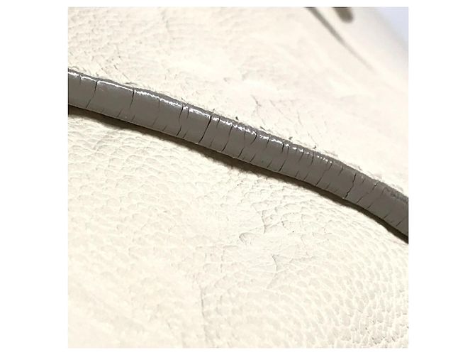 Borsa Tote Louis Vuitton Monogram Empreinte Lumineuse PM Bianco - vista 13