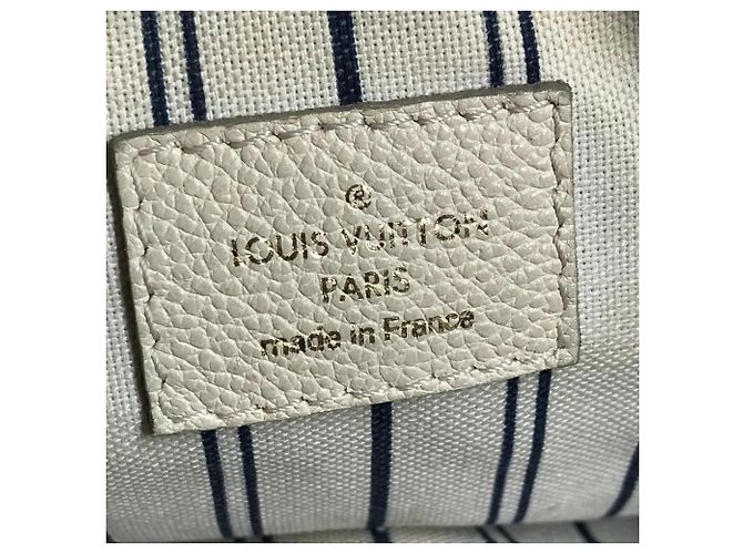 Borsa Tote Louis Vuitton Monogram Empreinte Lumineuse PM Bianco - vista 15