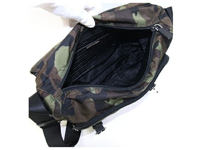 Borsa a tracolla in nylon kaki Prada Marrone Nero Verde Cachi - vista 3