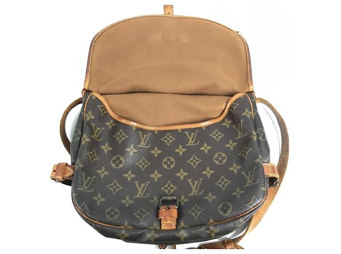 Borsa Louis Vuitton Monogram Saumur 30 con patta Marrone - vista 16