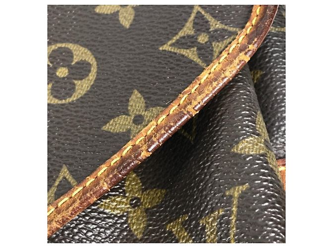 Borsa Louis Vuitton Monogram Saumur 30 con patta Marrone - vista 18