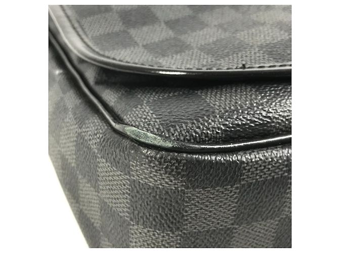 Borsa Louis Vuitton Damier Graphite Daniel GM Nero - vista 7