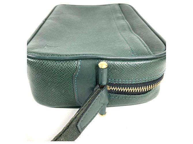 Borsa Second Louis Vuitton Taiga Kalga Verde - vista 8