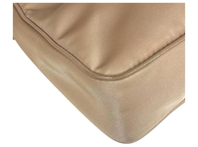 Borsa a tracolla Prada Re-Edition 2005 Beige - vista 12
