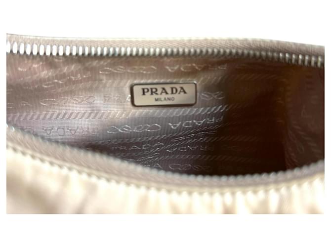 Borsa a tracolla Prada Re-Edition 2005 Beige - vista 7