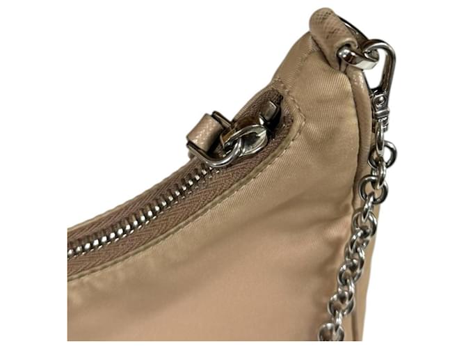 Borsa a tracolla Prada Re-Edition 2005 Beige - vista 8