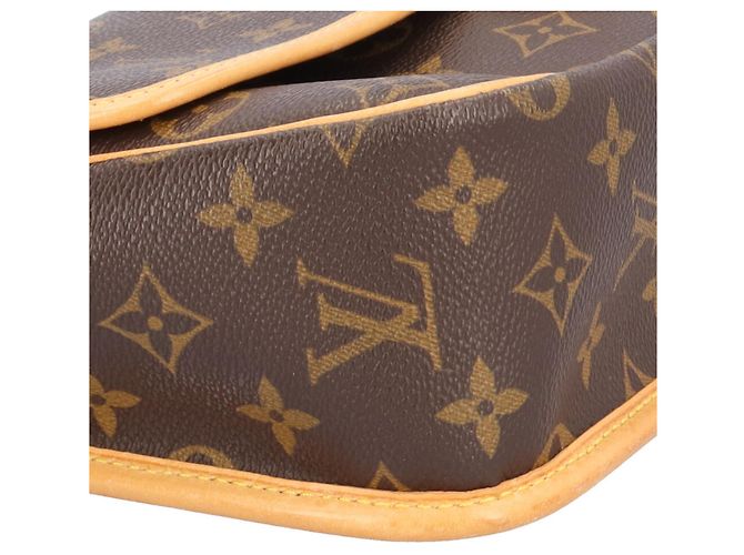 Louis Vuitton Sologne Monogram Shoulder Bag Brown - view 8